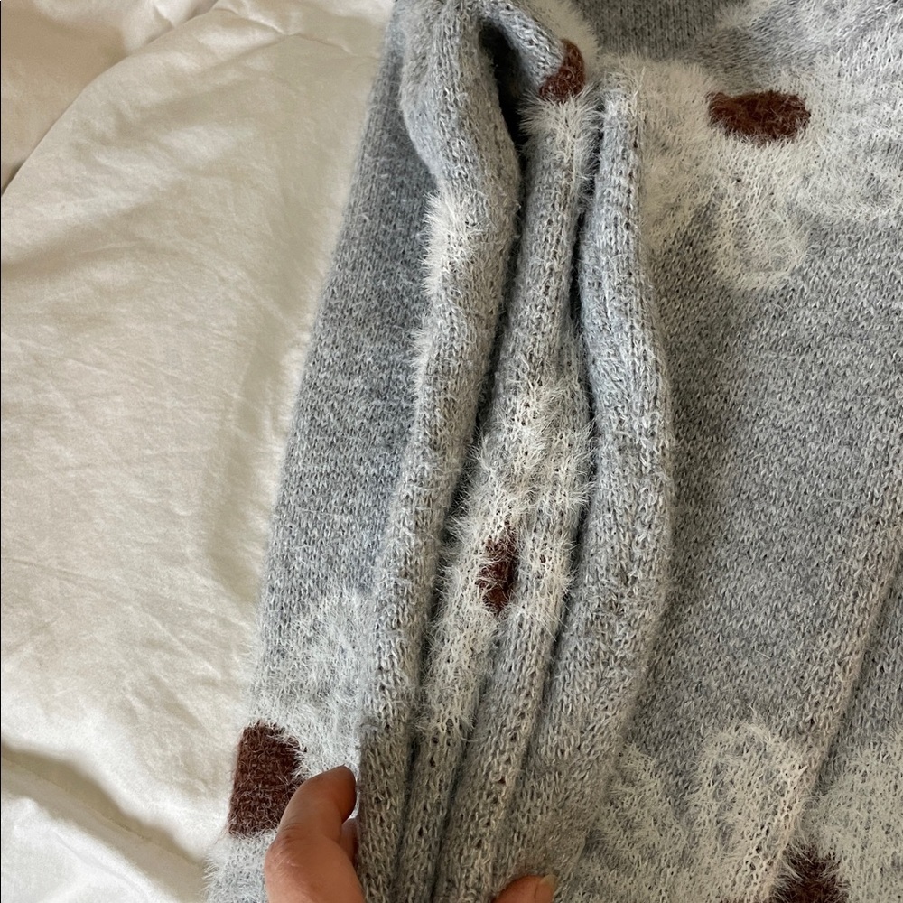 Grey | Knit | Daisy | Scalloped | V Neck | Long Sleeve | Sweater | Size S - Picture 15 of 15